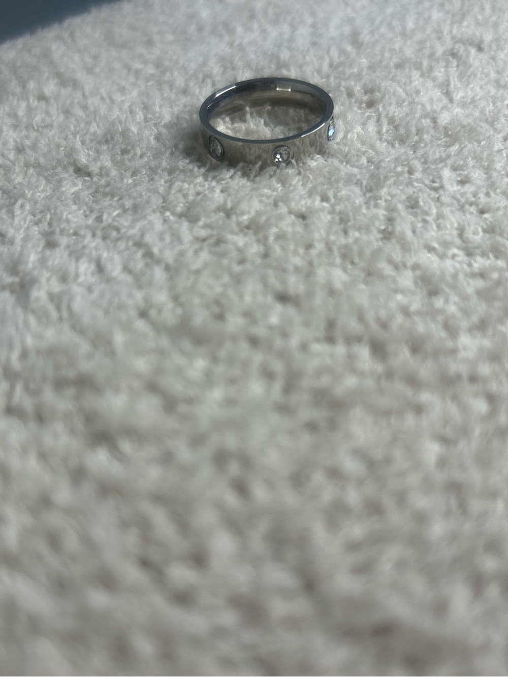 Stainless Steel Screw Motif Accent Ring (Size 8)